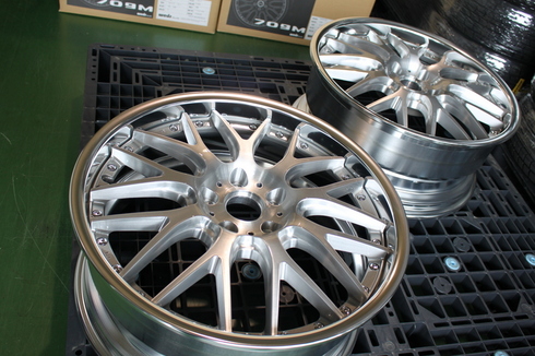 WORKマイスターS1 3P、709Mブラッシュド、クレンツェ21インチ！ | 鈴鹿